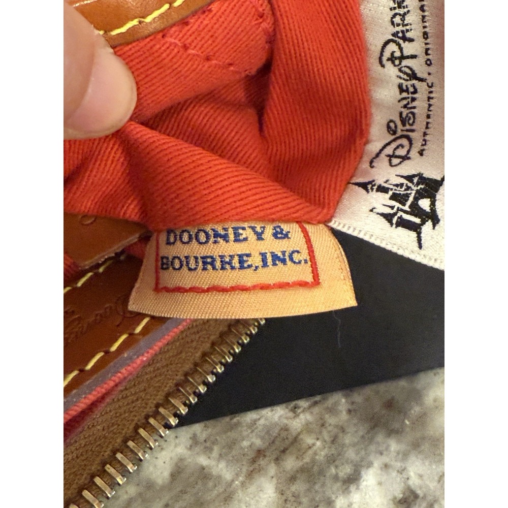 Disney World Dooney & Bourke RETRO Crossbody Handbag 9x8x2 - Picture 12 of 15
